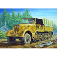 Trumpeter 1/72 Famo Sd.Kfz.9/18 ton halftrack Plastic Model Kit [07203]